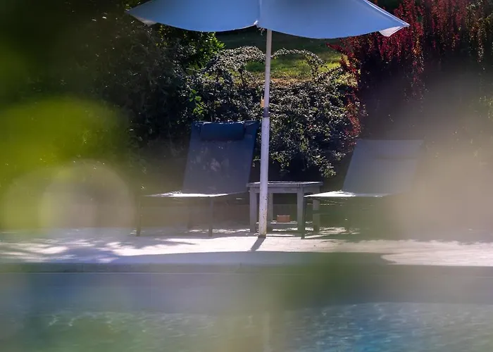 Chateau D'izaute Bed & Breakfast