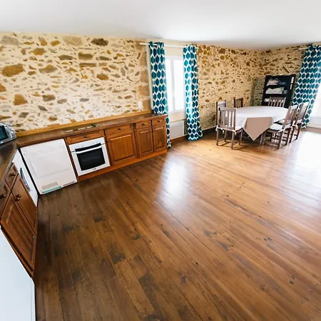 Oda ve Kahvaltı Chateau D'izaute