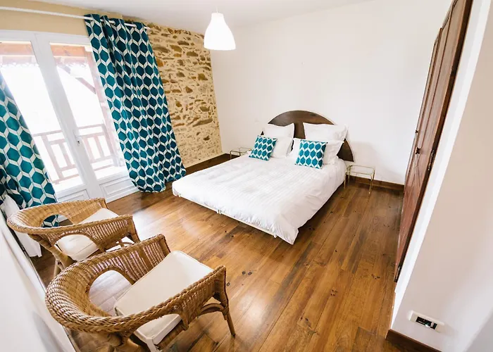 Bed & Breakfast Chateau D'izaute